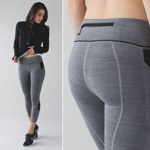 Lululemon Pace Rival Crop in Space Dye Camo Black Dark Slate / Black